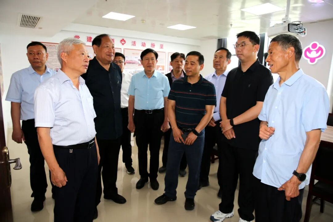 市关工委主任戚寿余一行赴盱眙调...